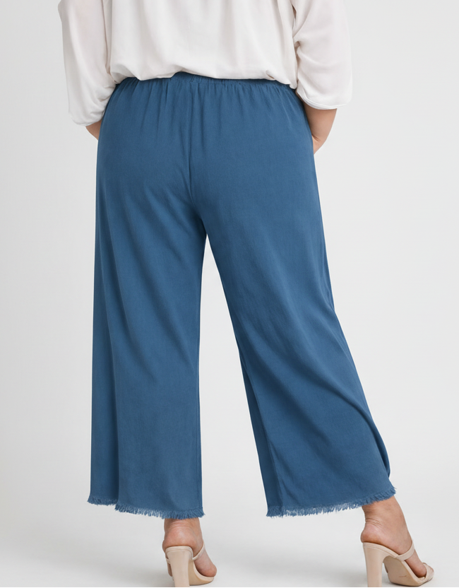 Frayed Hem Wide-Leg Pants
